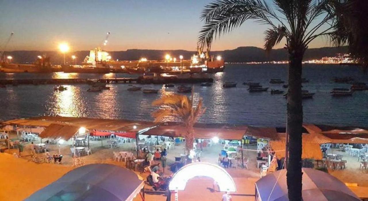 Al-Amer Chalets Aqaba Esterno foto